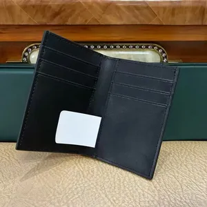 กระเป๋าใส่บัตรดีไซน์เนอร์สำหรับผู้ชายกระเป๋าสตางค์พร้อมกล่องเคสใส่หนังสือเดินทางหนังลายกรวดแนววินเทจสำหรับผู้หญิงและผู้ชายจัดส่งเร็ว - Product Image 4