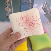 Jouet Squishy en forme de pain grillé en gros, recouvert de confettis, jouet à presser, simulation alimentaire, jouet anti-stress en TPR pour enfants