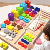 Jeu d'apprentissage précoce en bois 6-en-1 : Anneaux empilables cinq couleurs, correspondance des chiffres, tri des formes, labyrinthe de perles et tableau intelligent pour enfants