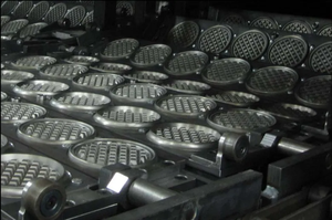 Hoàn toàn tự động Waffle Máy Nhà sản xuất mềm Waffle dây chuyền sản xuất trên bán Waffle maker - Product Image 5