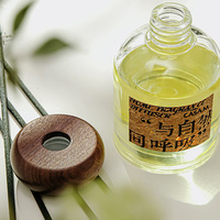 Vietnam 100ml Verre Aromathérapie Diffuseur Bouteille Vide Décoration Rotin Fleur Séchée Roseau Bouchon En Bois Liège Étiquette Parfumé 150ml