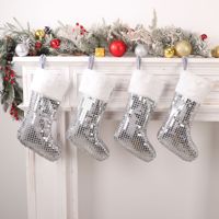 Chaussettes de Noël en polyester brodé de haute qualité avec sequins, grandes, moelleuses, en peluche, sac cadeau pour enfants, décoration suspendue pour sapin de Noël, vente en gros