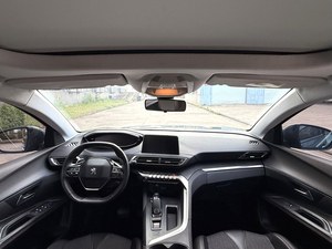Voiture d'<span class=keywords><strong>occasion</strong></span> <span class=keywords><strong>Peugeot</strong></span> <span class=keywords><strong>5008</strong></span> MY2017, 1.8THP 380THP Édition Elite, 7 places, transmission automatique, voitures d'<span class=keywords><strong>occasion</strong></span> pour le commerce avec la Chine - Product Image 6