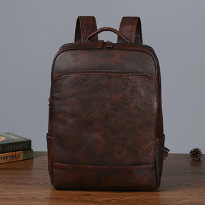 Zaino Vintage <span class=keywords><strong>in</strong></span> Vera <span class=keywords><strong>Pelle</strong></span> da <span class=keywords><strong>Uomo</strong></span>, Grande Capacità 20-35L, con Cerniera e Cinghie Regolabili - Product Image 3