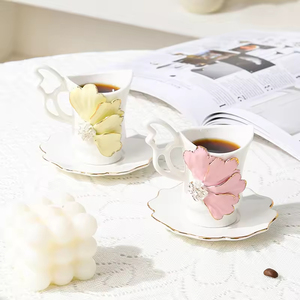 Ensemble tasse et soucoupe à café en céramique rétro minimaliste 300 ml – Mug premium pour le thé de l'après-midi à la maison et usage quotidien - Product Image 2