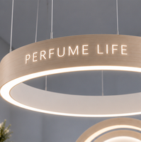 Stand d'exposition 20x20 avec éclairage LED circulaire suspendu et arche pour la première édition de Columbus 2026
