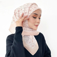 Hijab carré imprimé floral, léger, respirant, résistant aux plis, pour femmes musulmanes, châle quotidien