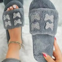 Nouvelles pantoufles d'hiver 2026 KJ 2021 pour femmes, plates, en coton, avec strass papillon, grandes tailles, en peluche