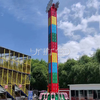 Manège de chute libre géant d'extérieur : Attraction de parc d'attractions de haute qualité, sûre, palpitante, avec chute libre, rotation et levage.
