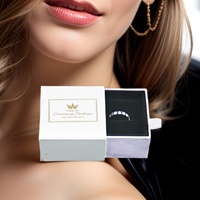 Boîte cadeau de luxe rigide personnalisée Crown Win avec insert en mousse EVA pour emballage de boucles d'oreilles et de colliers