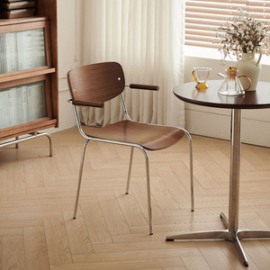 Chaise de salle à manger suspendue en fer minimaliste Wabi-Sabi, fauteuil design rétro - Product Image 1
