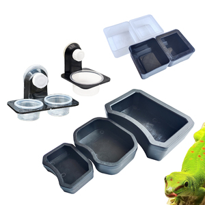 Cuenco de <span class=keywords><strong>comida</strong></span> de alimentación de gusano de plástico <span class=keywords><strong>lagarto</strong></span> reptil de tamaño múltiple plato alimentador negro Gecko serpiente reptil cuencos de alimentación de agua - Product Image 1