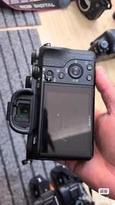 Cámara Sony A7m2 en Buen Estado, Cámara Usada para Fotografía Profesional, Cámara de Segunda Mano Original A7M2 - Product Image 4