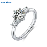 नई आगमन क्लासिक डिजाइन 925 स्टर्लिंग चांदी बैंड के छल्ले महिलाओं के लिए घन Zirconia शादी की सगाई की अंगूठी सेट