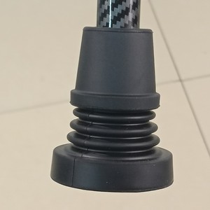 Bâton de marche télescopique Fukangrui à quatre pieds en alliage d'aluminium avec lumière pour la randonnée en extérieur - Product Image 2