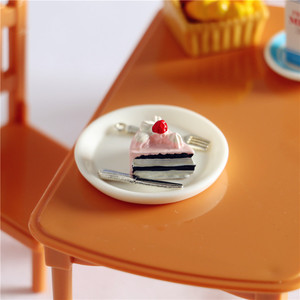 Gâteaux triangulaires <span class=keywords><strong>de</strong></span> haute qualité pour maison <span class=keywords><strong>de</strong></span> poupée miniature, jouets alimentaires pour maison <span class=keywords><strong>de</strong></span> poupée - Product Image 4