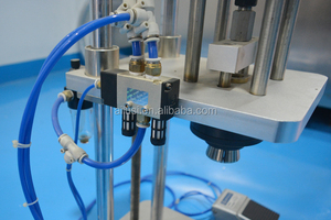 Machine de sertissage pour bouteilles de <span class=keywords><strong>parfum</strong></span>, Semi-automatique, appareil à sertir, pour injection buccal de liquide - Product Image 4