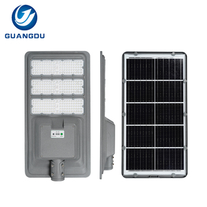 Iluminación de jardín Exterior Ip65 Impermeable Integrado 300W 400W 500W Todo en uno Led Solar Road Light - Product Image 1
