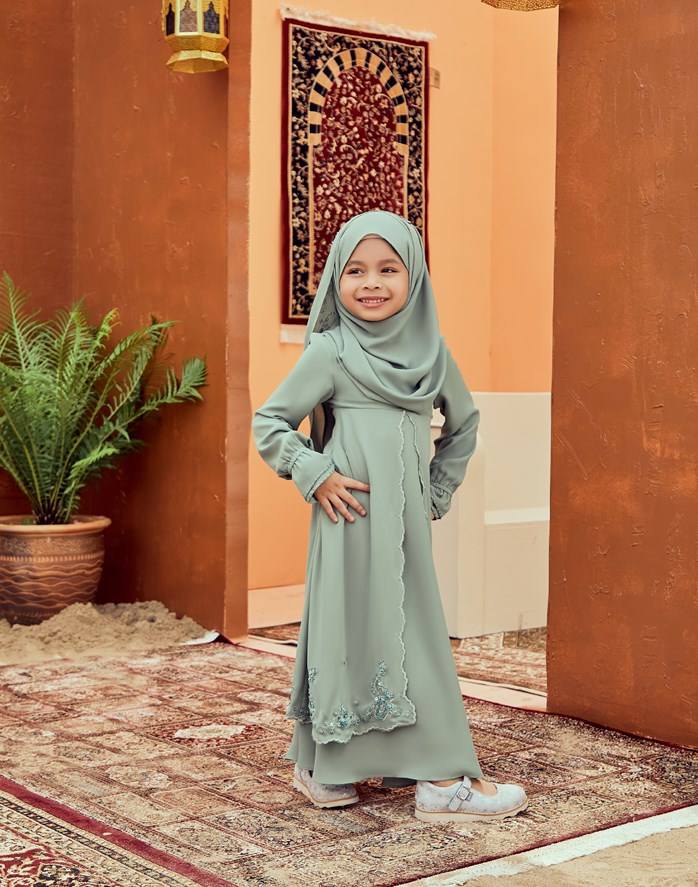 สีเขียว