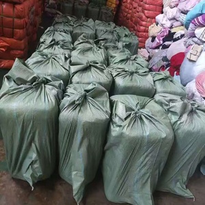 T-shirt Estive da Uomo Usate All'Ingrosso, Tinta Unita, Poliestere/Cotone, Abbigliamento Casual Confezionato per <span class=keywords><strong>la</strong></span> Vendita - Cina - Product Image 2