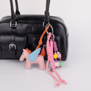 Móc khóa da PU sang trọng hình Pegasus, mặt dây trang trí hình thú, phụ kiện túi xách, mặt dây chuyền, móc khóa ô tô dành cho nữ - Product Image 2