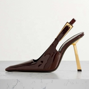 Zapatos de tacón de aguja finos de metal con hebilla y punta en pico para mujer, sandalias sexys con corte lateral y destalonado de charol - Product Image 5