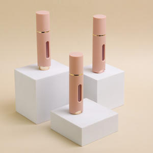 Emballage de <span class=keywords><strong>seringue</strong></span> de sérum de 10ml bouteille de soin des lèvres en plastique bouteille sans air en forme de <span class=keywords><strong>seringue</strong></span> cosmétique - Product Image 2