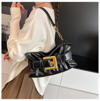 Sac à bandoulière plissé nuage pour femme, grande capacité, étanche, avec bouton, personnalisable, pour la mode