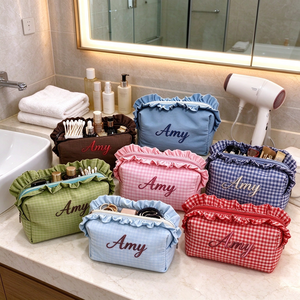 Trousse de Maquillage Portable Spacieuse en Polyester à Volants, Couleur Personnalisée, Marque Privée, avec Fermeture Éclair, pour Usage Quotidien et Voyage - Product Image 6
