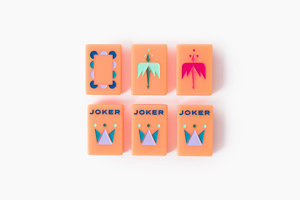 EN STOCK: Juego de fichas de Mahjong Americano Minimal Line Barney con temática naranja, de acrílico naranja personalizado, 160 fichas, portátil con patas plegables, listo para usar. - Product Image 3