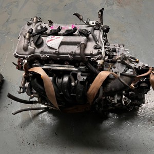 Motor completo usado original 2.5L 4 cilindros 1ZR motor con caja de cambios para Toyota Auris - Product Image 4