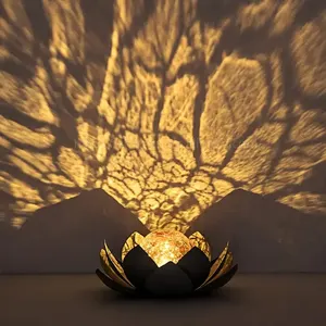 2024 metallo grigio fiore di loto lanterne da giardino impermeabile da tavolo luci solari paesaggio illuminazione per giardino