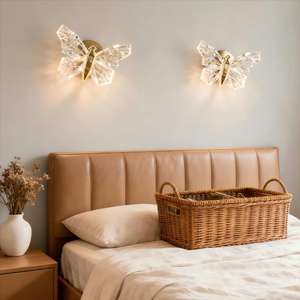 Lampe murale LED créative de luxe nordique en forme de papillon, éclairage mural LED d'intérieur pour chevet, salon, escalier et couloir - Product Image 6