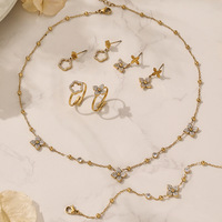 Set Perhiasan Elegan Bunga Zirkon Baja Anti Karat Lapis Emas 18K Kalung Gelang Anting Cincin Wanita Mewah Ringan