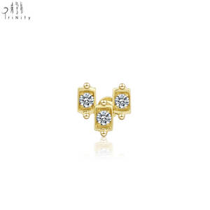 Boucles d'oreilles en or 14 carats avec diamant naturel, design simple et élégant, certifiées qualité, pour usage quotidien, vente en gros - Product Image 1