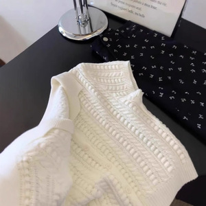 Cárdigan de punto blanco calado de manga corta para mujer, cuello polo, ajuste ceñido, transpirable, top de verano - Product Image 3