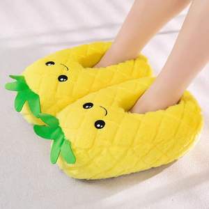 Lindos Pantuflas <span class=keywords><strong>de</strong></span> Piña <span class=keywords><strong>de</strong></span> Felpa Suave con Forro <span class=keywords><strong>de</strong></span> Algodón para Mujer, Cálidas para Invierno, Masajeadoras <span class=keywords><strong>de</strong></span> Pies, para Interiores - Product Image 6