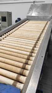 Unitec 1 línea para tomates en Italia Premium Standard línea de clasificación de frutas usadas industria Auto frutas y verduras Clasificador para la venta - Product Image 3