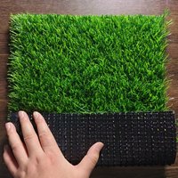 Künstlicher Rasenteppich Synthetischer Kunstrasen für Rasen- und Landschaftsgestaltung