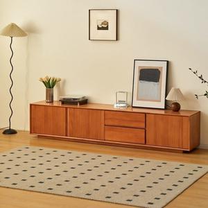 Mueble de TV de Madera Maciza Color Cerezo, Soporte de TV con Almacenamiento para Colocar en el Suelo - Product Image 1