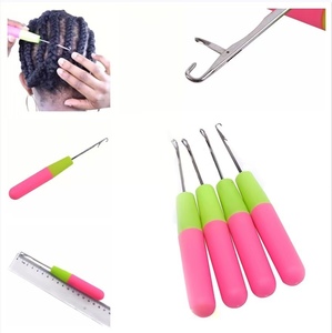 Crochet à <span class=keywords><strong>dreadlocks</strong></span> en plastique en gros d'usine, outils de coiffure DIY, aiguilles à crochet pour extensions capillaires - Product Image 2
