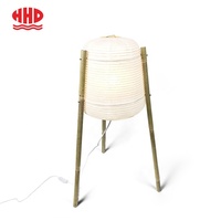 Lanterne de table en papier moderne HKH avec pied en bambou pour la décoration de la maison et l'utilisation hôtelière