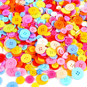 Bottoni in Plastica Colorati all'Ingrosso con 4 Fori per Bambini, Bottoni Ecologici con Perline, Bottoni Piatti Rotondi con Bordo Sottile per Fai-da-Te - Product Image 1