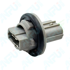 Portalámparas Automotriz RZ-01-A0443 de Doble Contacto y Perfil Bajo, Base de Plástico para Luz de Freno y Direccional - Product Image 1