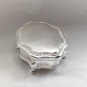 Elegant Shiny Silver Metal Jewelry <strong>Trinket</strong> <strong>Box</strong> - Product Image 3