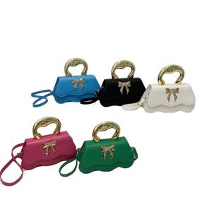 Bolso de mano portátil de cuero PU para mujer, lindos bolsos de hombro, bolsos cruzados de moda para damas - Product Image 1