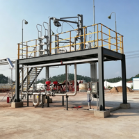 Système de chargement et de déchargement de liquides sur châssis avec contrôleur de lots, bras de chargement et escalier pliant pour essence, diesel, GPL