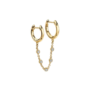 Boucles d'oreilles créoles doubles plaquées or avec chaîne fine à pampilles et breloque romantique en zircon cubique pour femme, idéales pour les fêtes et mariages - Product Image 3