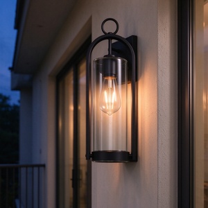 Lanterne murale extérieure moderne en alliage d'aluminium noir, forme cylindrique, diffuseur en verre trempé, lumière chaude 3000K, pour usage en jardin - Product Image 6