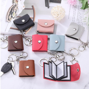 Porte-clés album photo en cuir PU transfrontalier, pour photos de 1 pouce, mini cadeau fête des pères, pendentif souvenir. - Product Image 1
